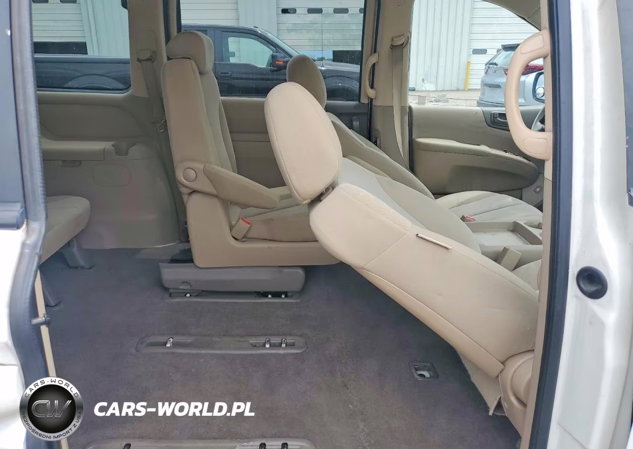 2009 Kia Sedona Lx VIN:KNDMB233X96291713 - 11