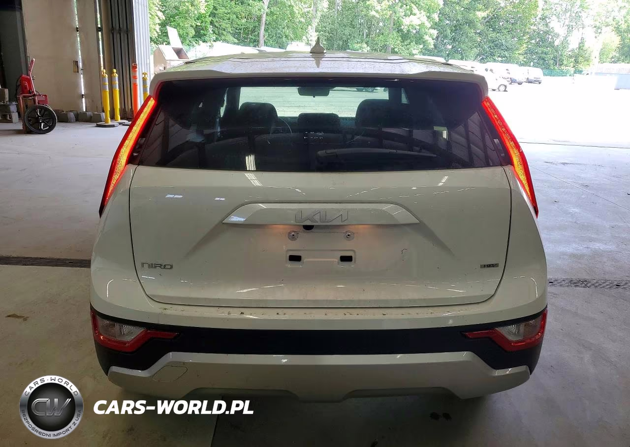 2026 Kia Niro Lx VIN:KNDCP3LE9T5356522 - 6