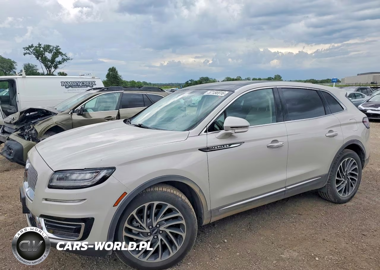 2019 Lincoln Nautilus Reserve