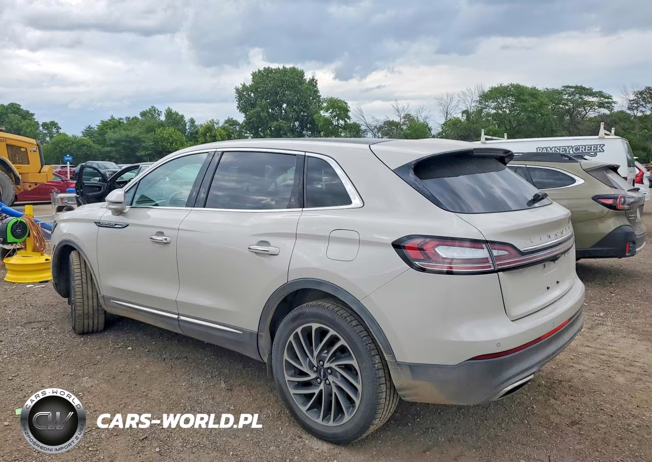 2019 Lincoln Nautilus Reserve VIN:2LMPJ8LP4KBL16375 - 2