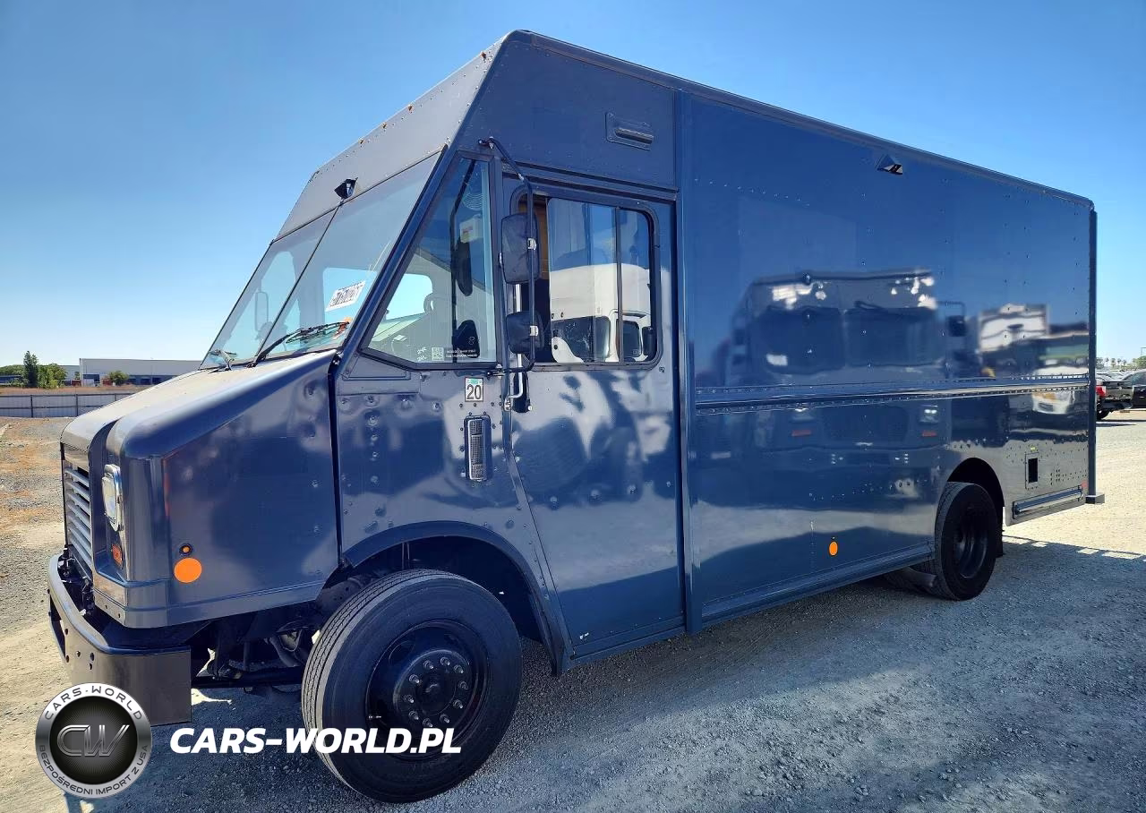 2020 Ford F59 Delivery Truck