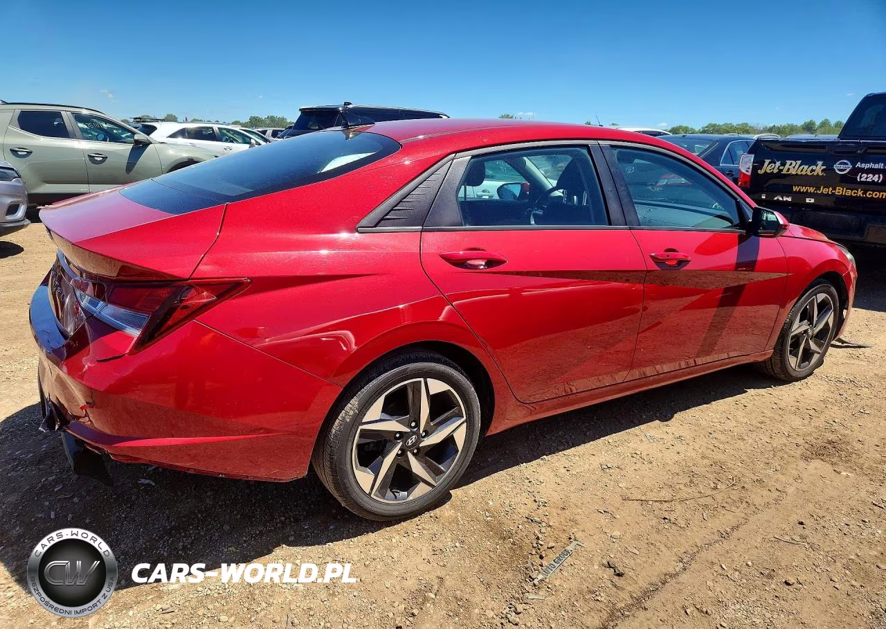 2023 Hyundai Elantra Sel VIN:KMHLS4AG3PU401325 - 3