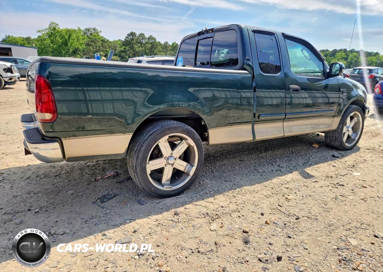 2004 Ford F-150 Heritage Classic VIN:2FTRX17W34CA46925 - 3