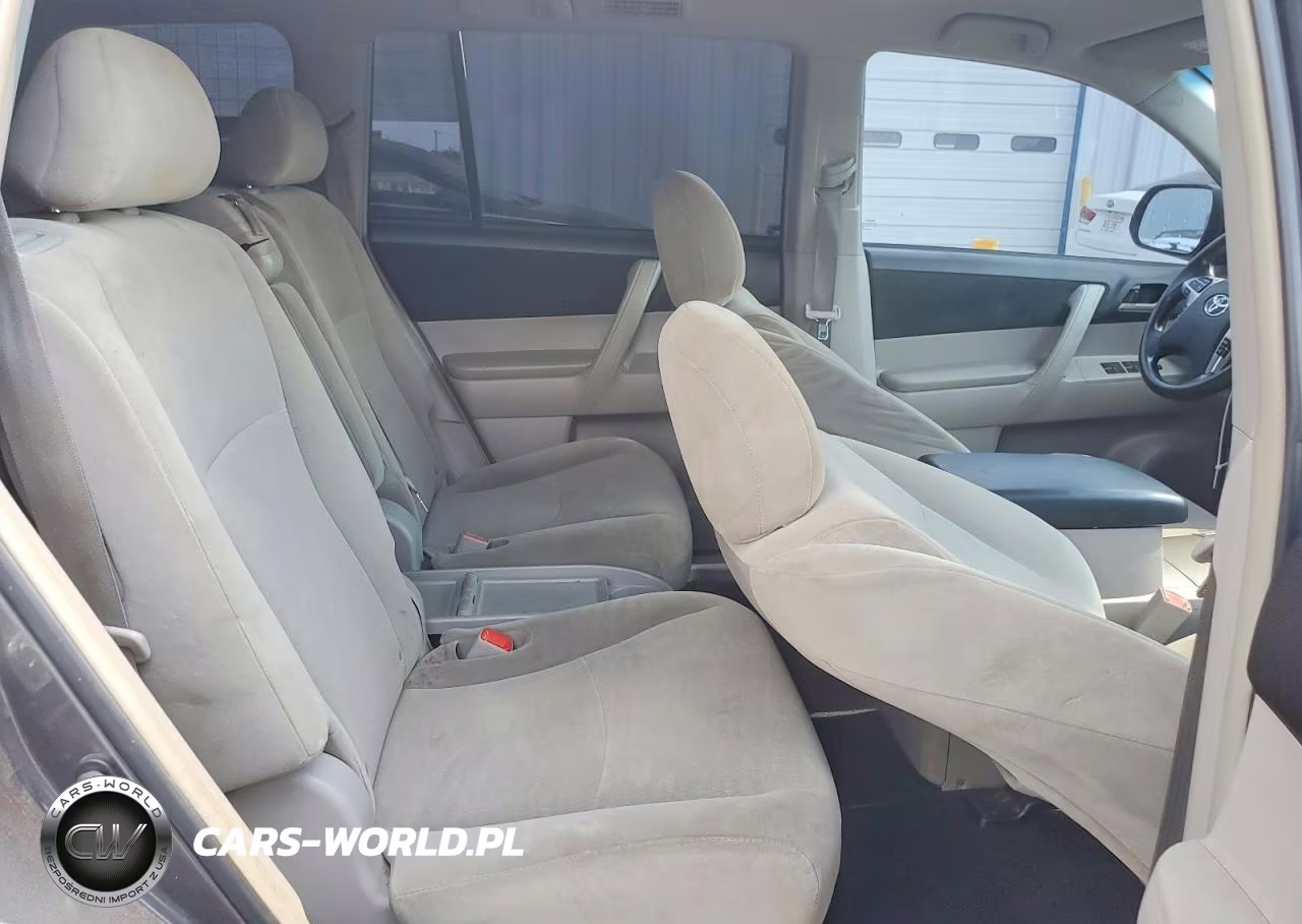 2012 Toyota Highlander Base VIN:5TDZK3EH6CS050971 - 11