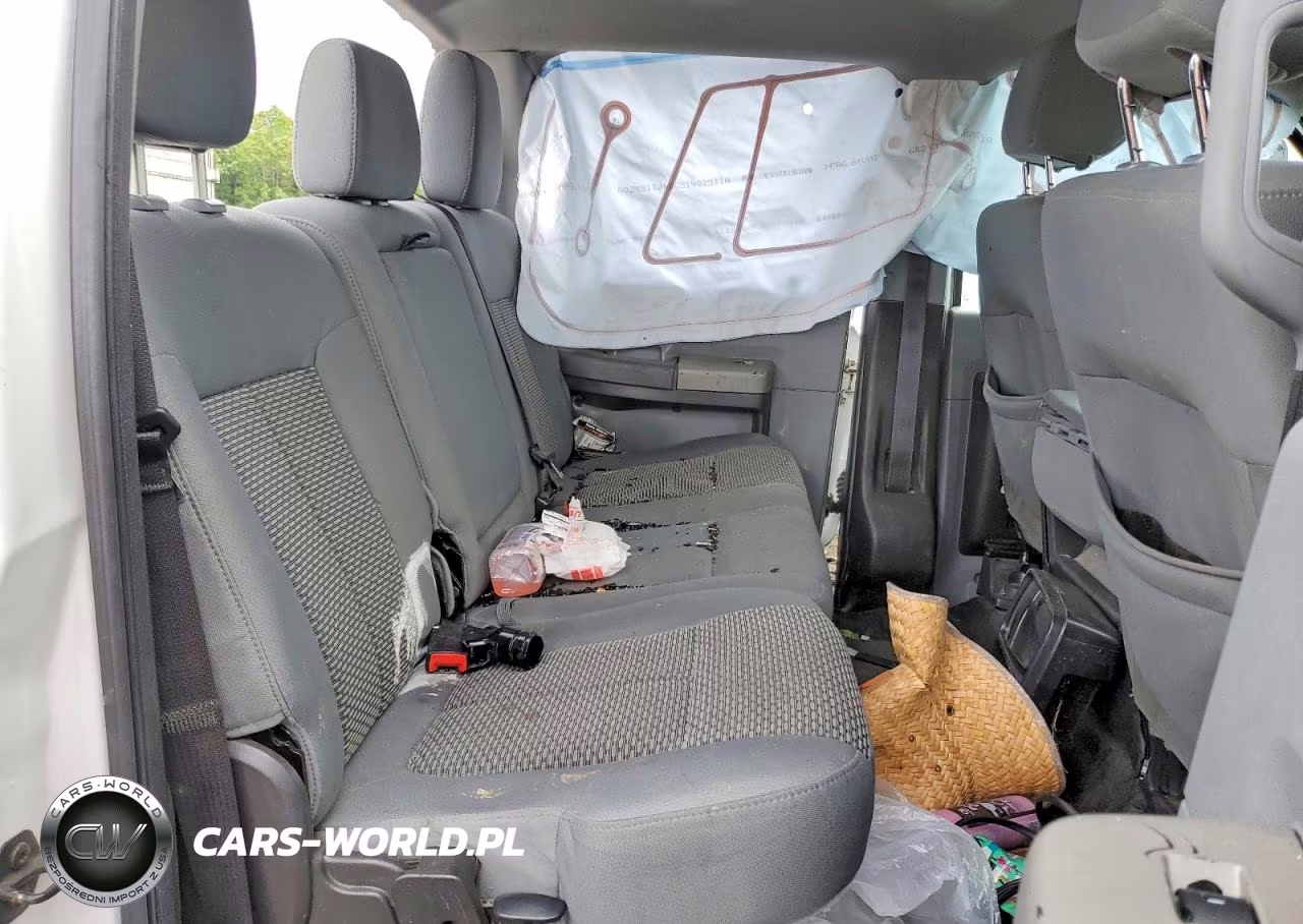 2015 Ford F250 Super Duty VIN:1FT7W2B67FEC02677 - 10