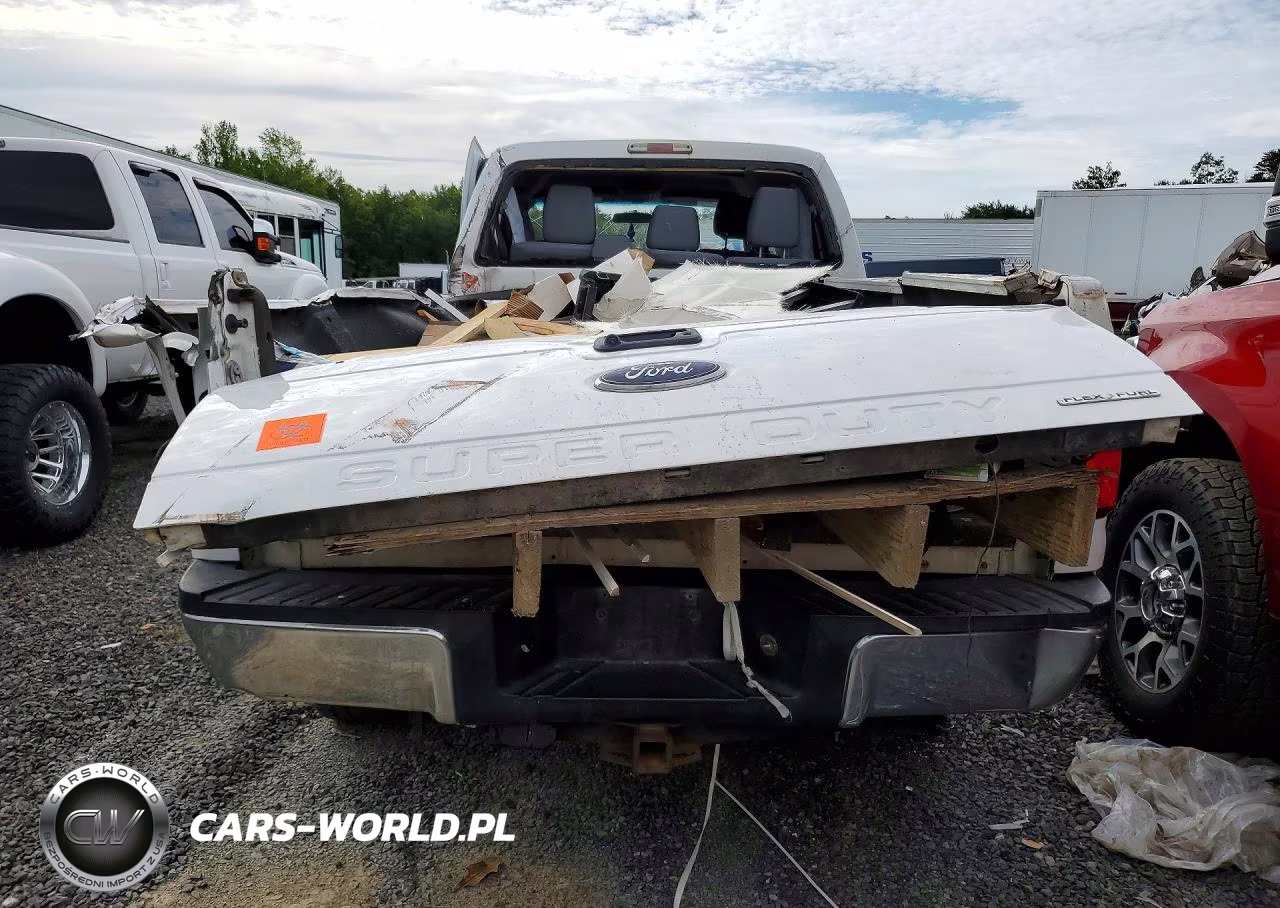 2015 Ford F250 Super Duty VIN:1FT7W2B67FEC02677 - 6