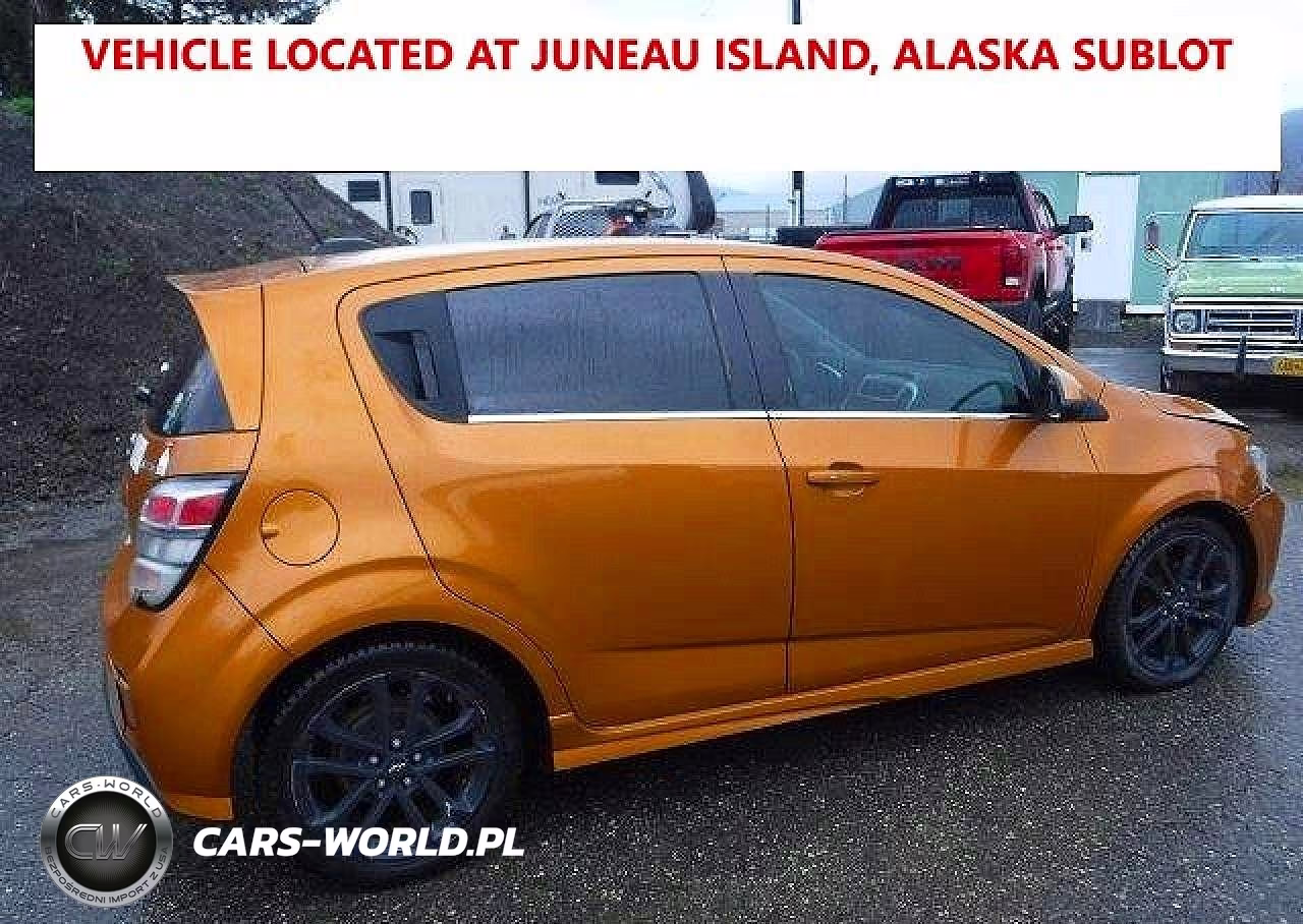 2018 Chevrolet Sonic Premier VIN:1G1JF6SB4J4107236 - 3