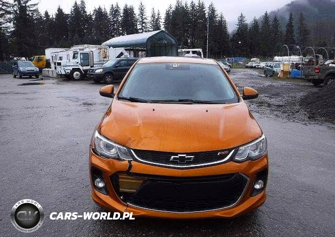 2018 Chevrolet Sonic Premier VIN:1G1JF6SB4J4107236 - 5