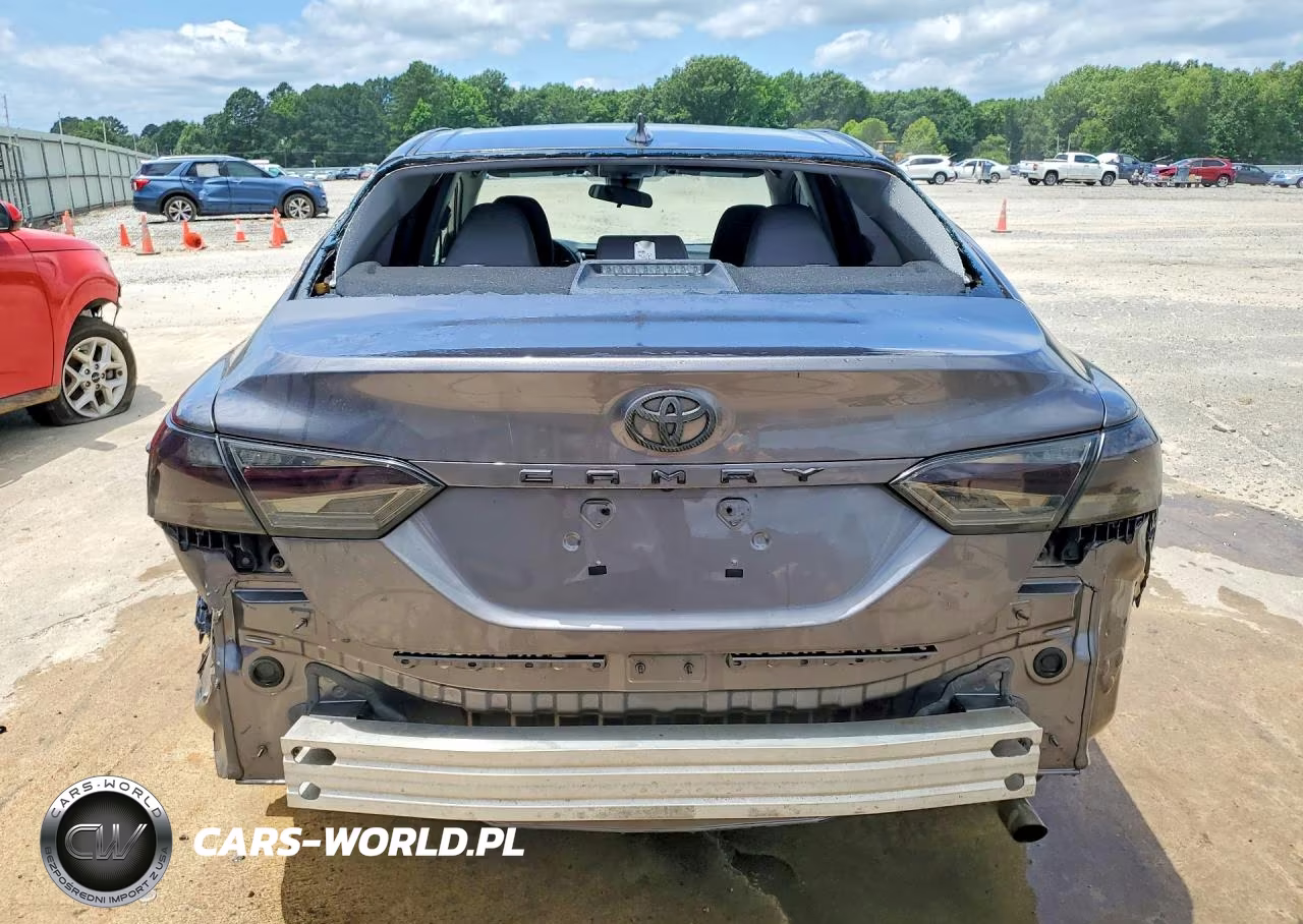 2020 Toyota Camry Le VIN:4T1C11AK3LU993938 - 6