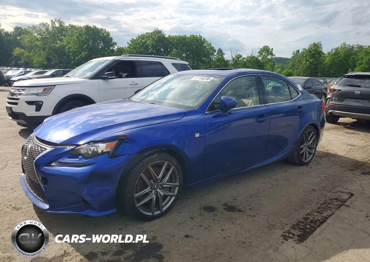 2016 Lexus Is 300 – zdjęcie 1 z 13