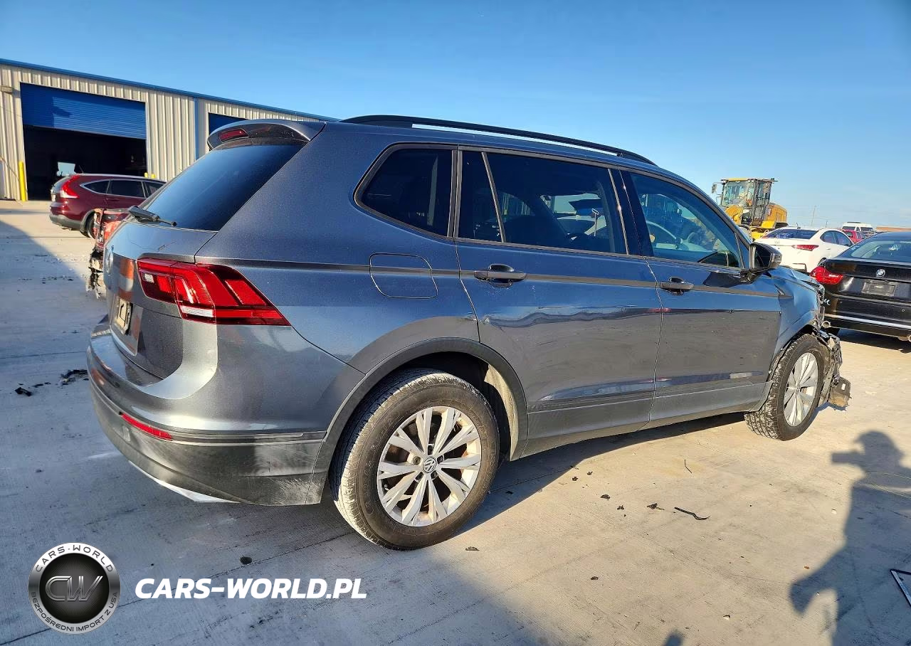 2019 Volkswagen Tiguan S VIN:3VV1B7AX0KM032354 - 3