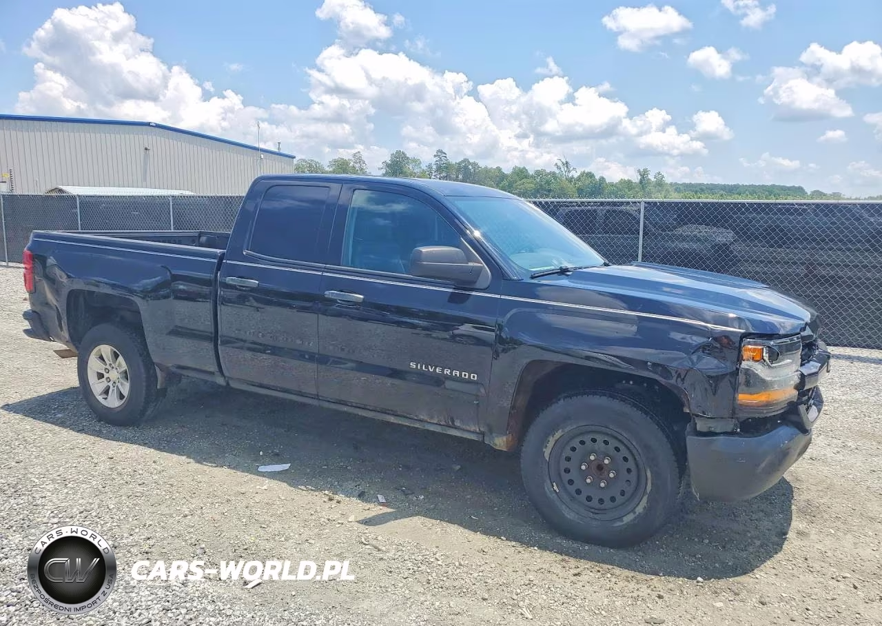 2017 Chevrolet Silverado C1500-C1500 Ls VIN:1GCRCNEH2HZ339411 - 4