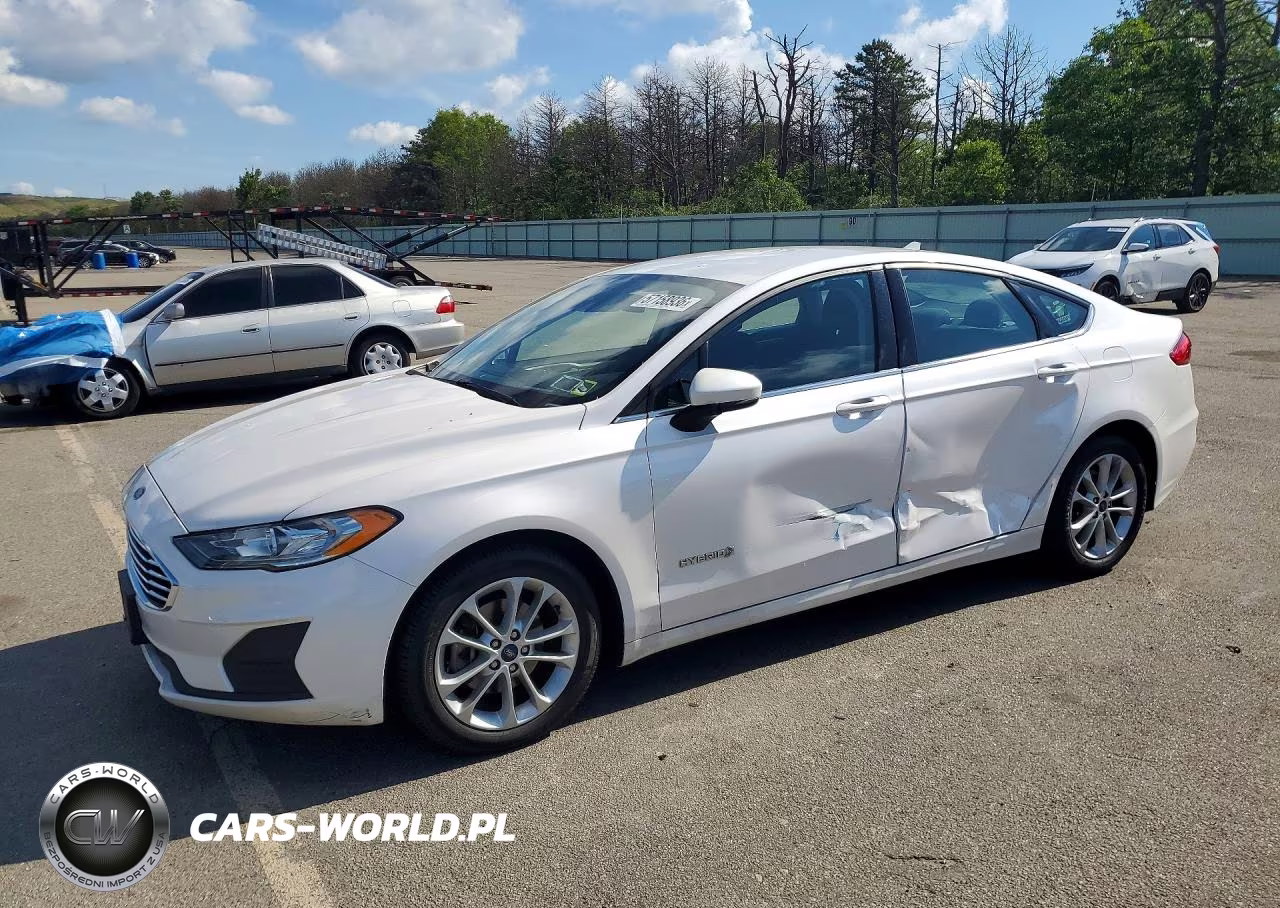 2019 Ford Fusion Se – zdjęcie 1 z 12