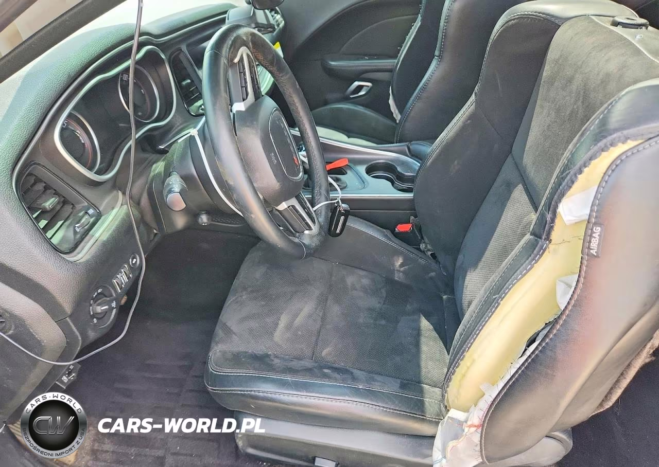 2018 Dodge Challenger Gt VIN:2C3CDZGGXJH257127 - 7