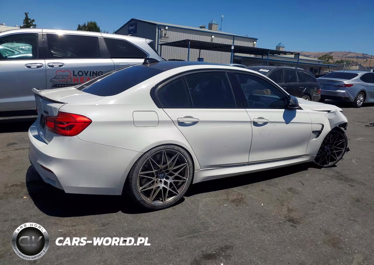 2017 BMW M3 VIN:WBS8M9C34H5G85986 - 3