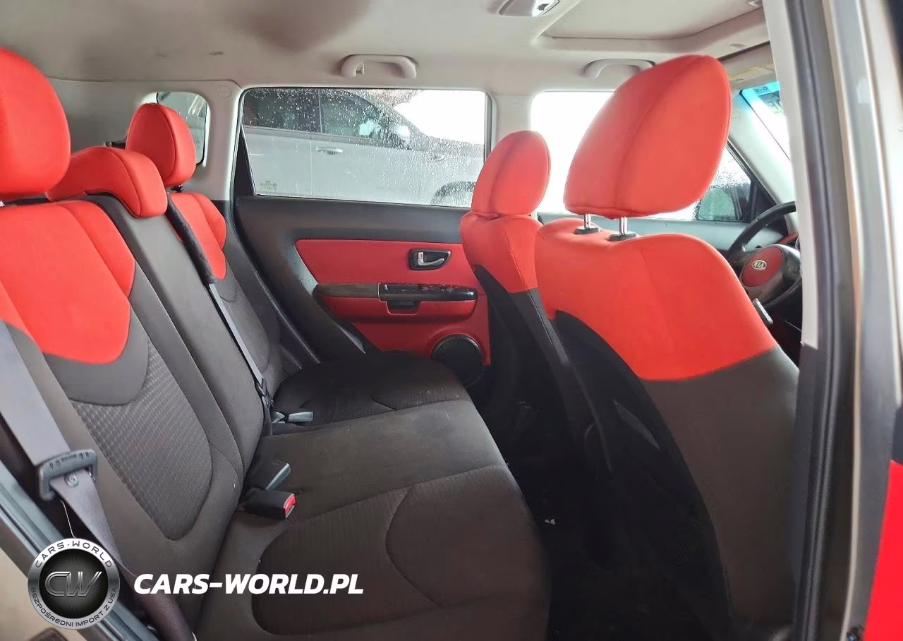 2011 Kia Soul Sport VIN:KNDJT2A21B7205330 - 10
