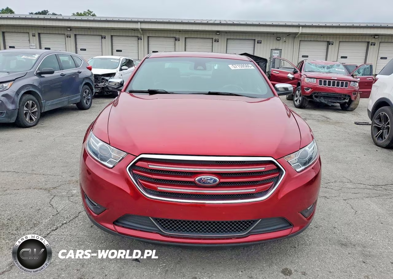 2018 Ford Taurus Limited VIN:1FAHP2F84JG110636 - 5