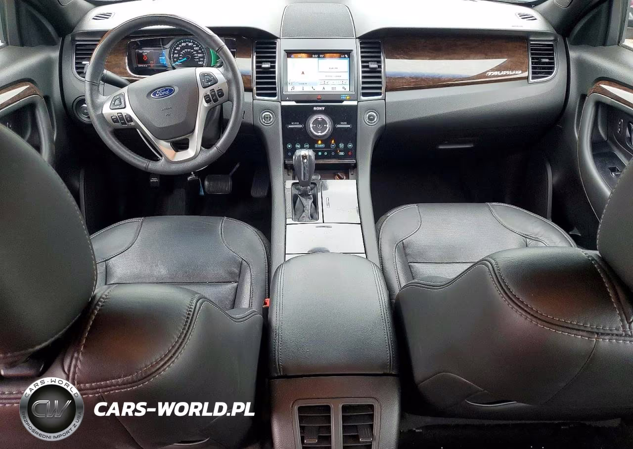2018 Ford Taurus Limited VIN:1FAHP2F84JG110636 - 8