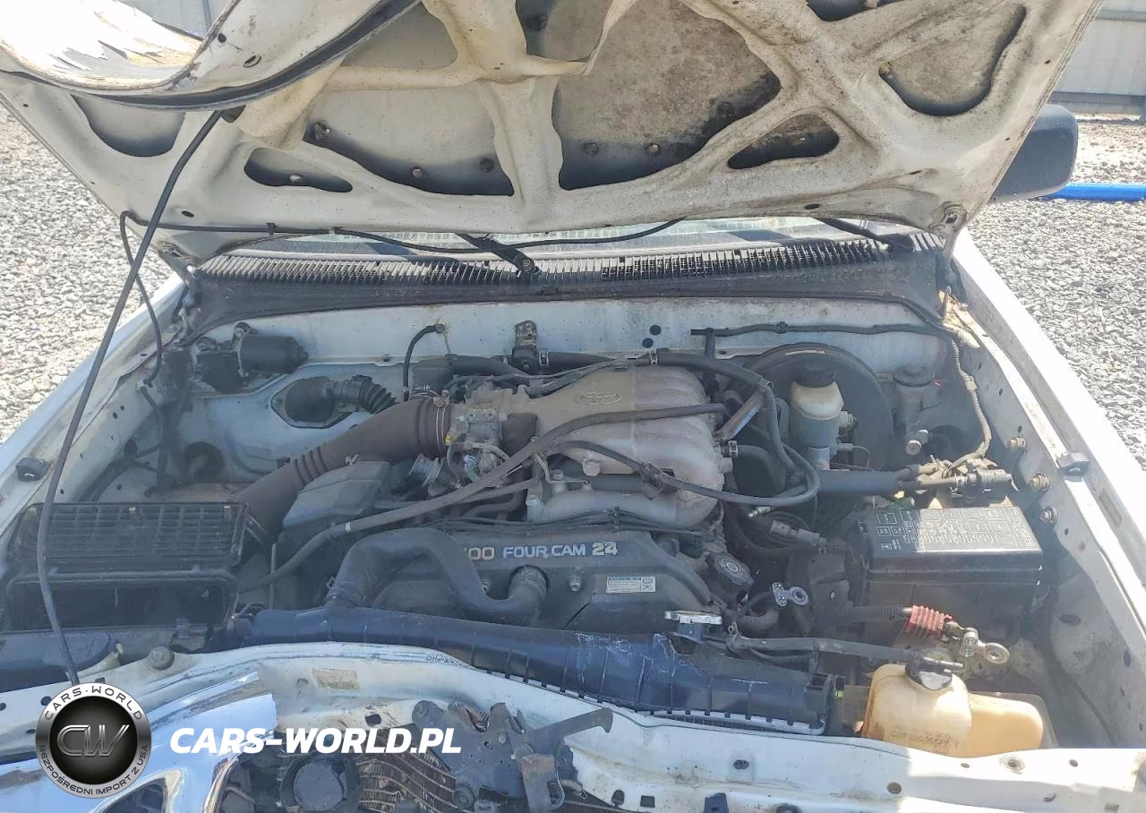2002 Toyota Tacoma Xtracab VIN:5TEWN72N22Z880764 - 11