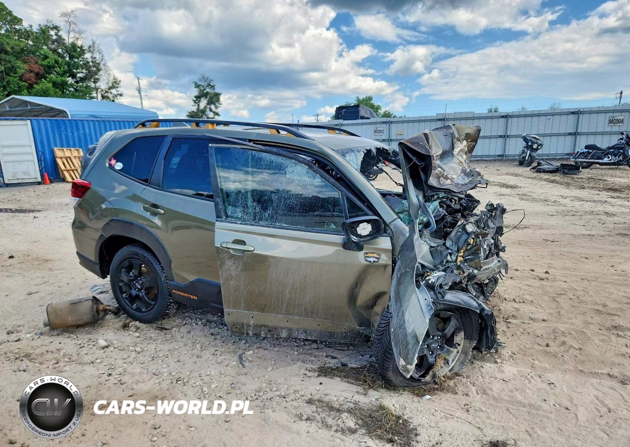 2023 Subaru Forester Wilderness VIN:JF2SKAMC5PH452553 - 4