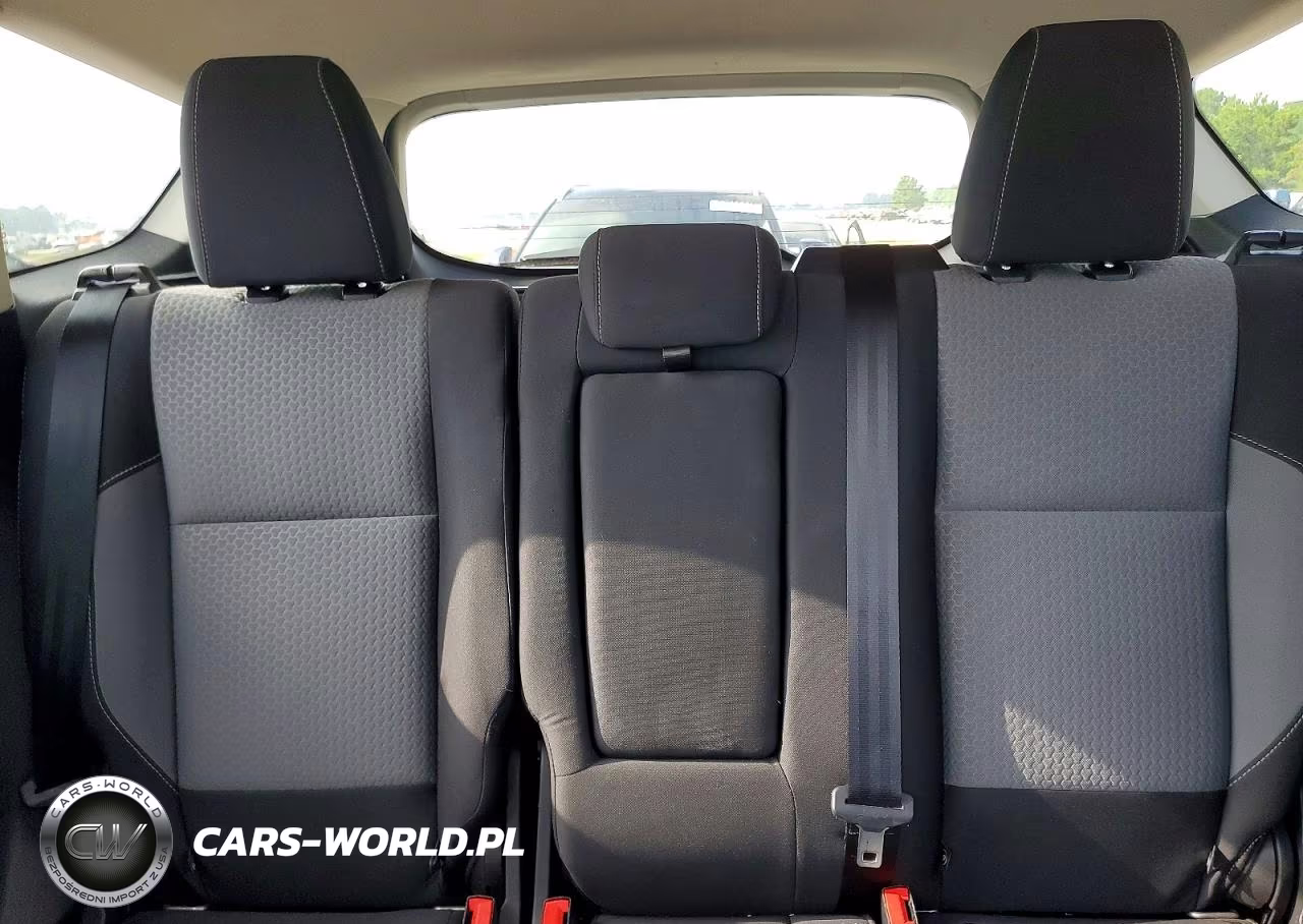 2019 Ford Escape Se VIN:1FMCU0GD0KUA71927 - 10