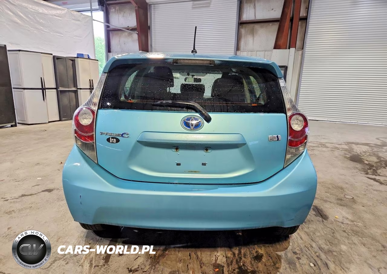 2013 Toyota Prius C Two VIN:JTDKDTB38D1050750 - 6