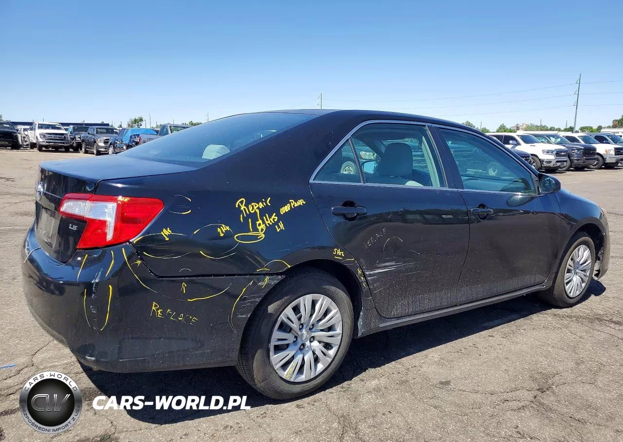 2012 Toyota Camry Le VIN:4T4BF1FKXCR196890 - 3