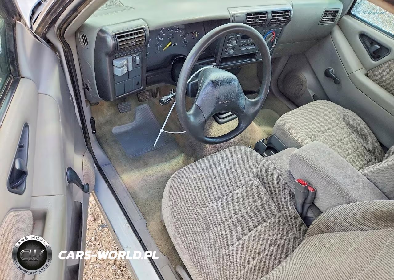 1994 Chevrolet S Truck S10 VIN:1GCCS14Z1R8130356 - 8