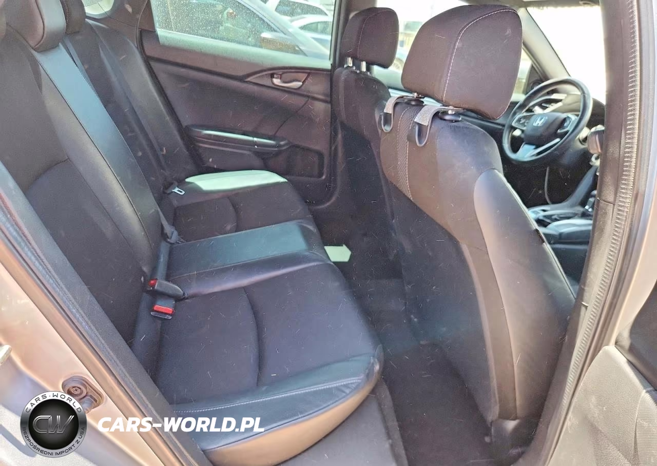 2020 Honda Civic Sport VIN:19XFC2F85LE000761 - 10