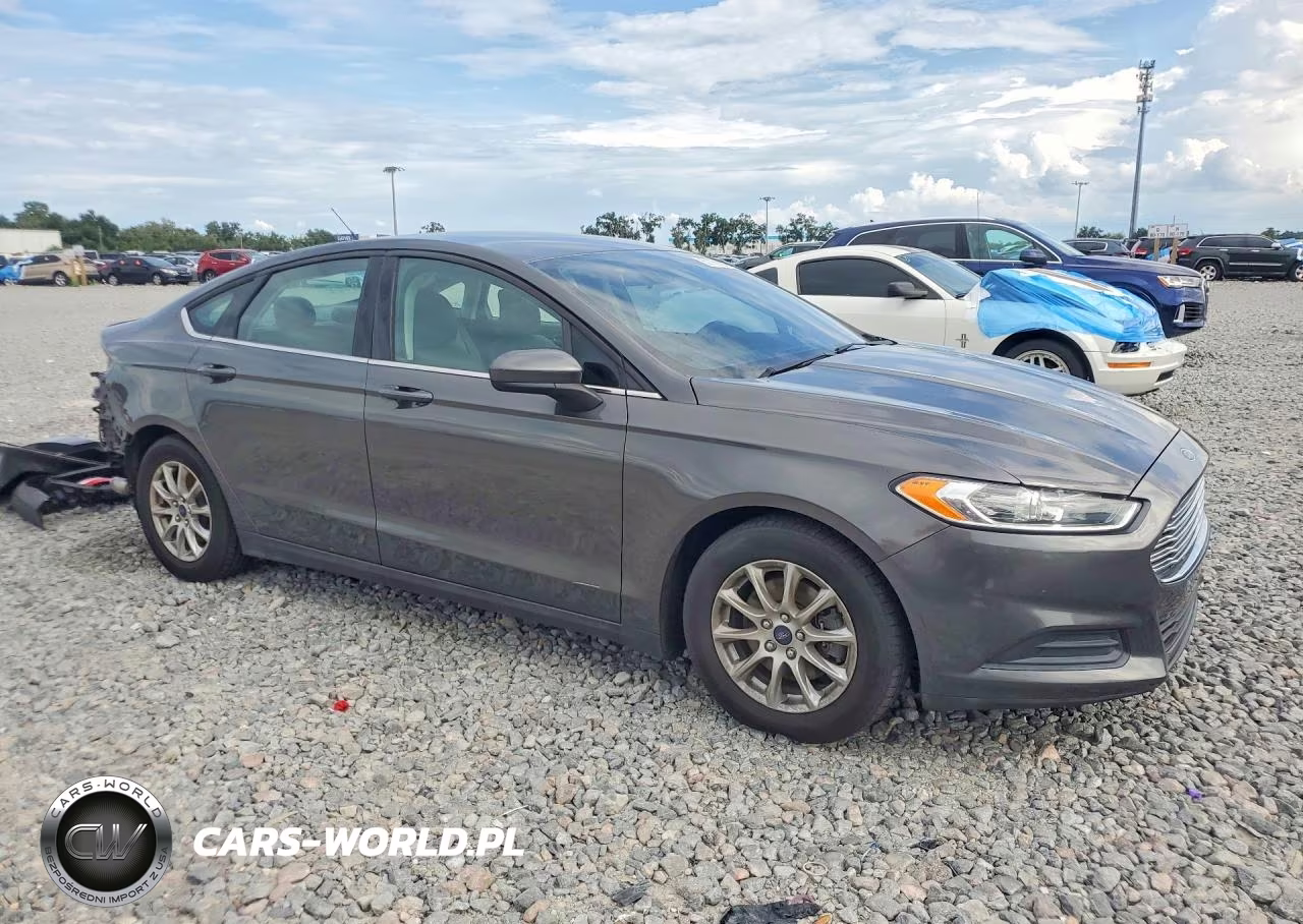2016 Ford Fusion S VIN:3FA6P0G70GR189029 - 4