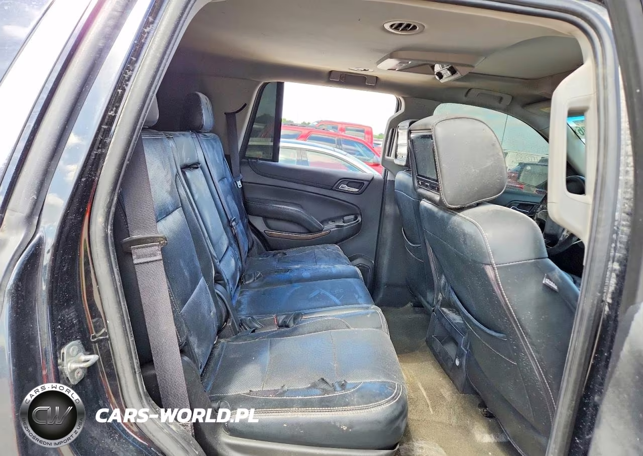2018 Chevrolet Tahoe C1500 Ls VIN:1GNSCAEC6JR398327 - 11