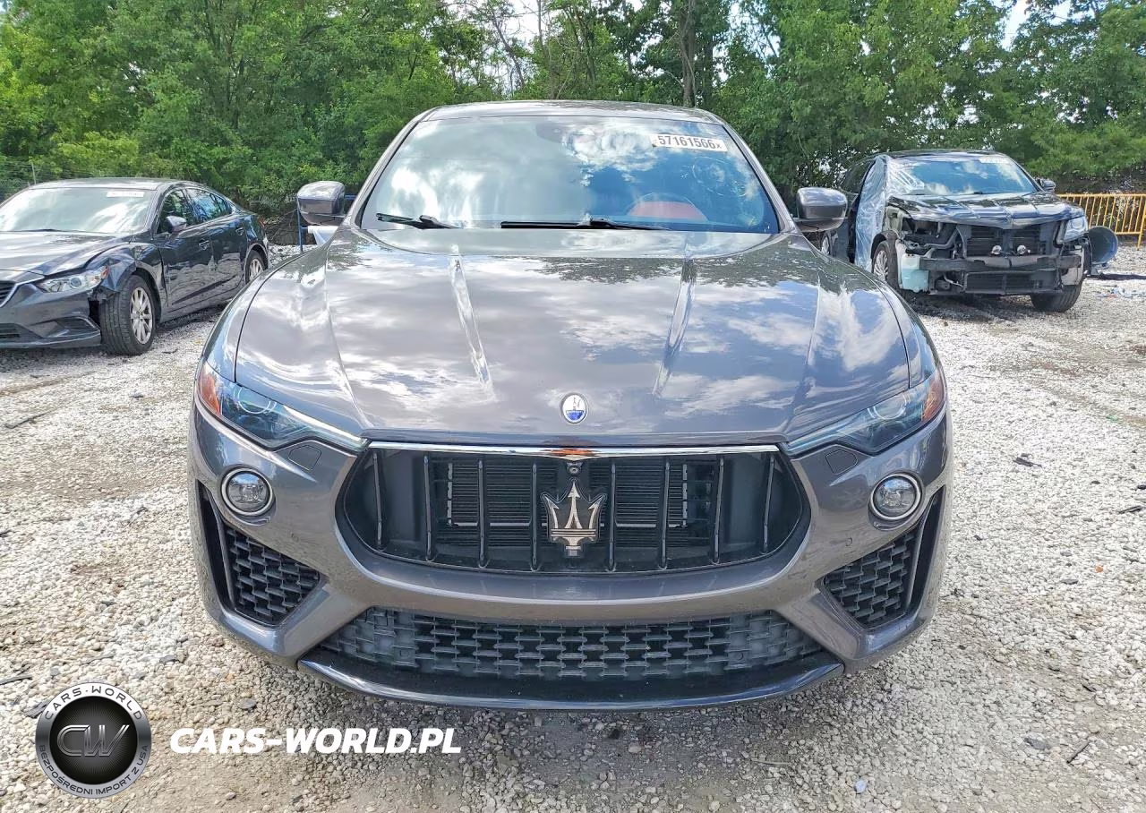 2019 Maserati Levante Sport VIN:ZN661XUS1KX318620 - 5