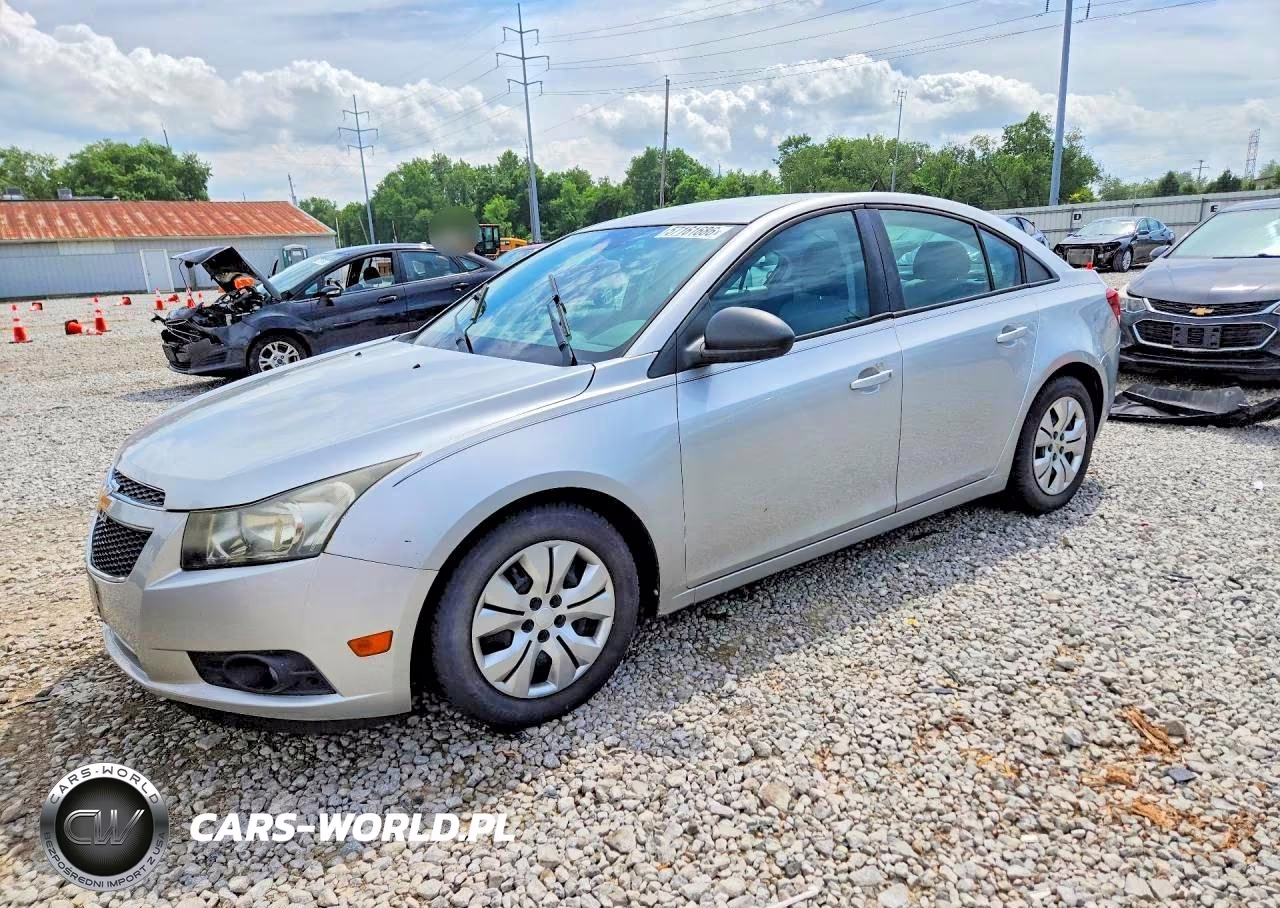 2013 Chevrolet Cruze Ls