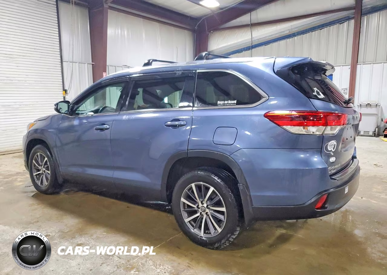 2019 Toyota Highlander Xle VIN:5TDJZRFH6KS954683 - 2