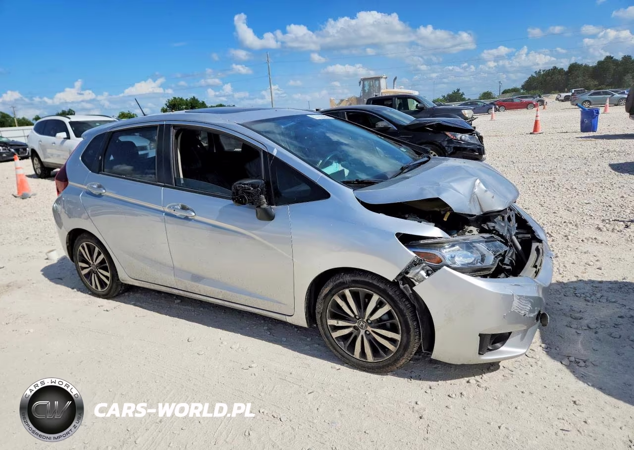 2015 Honda Fit Ex VIN:3HGGK5G85FM724193 - 4