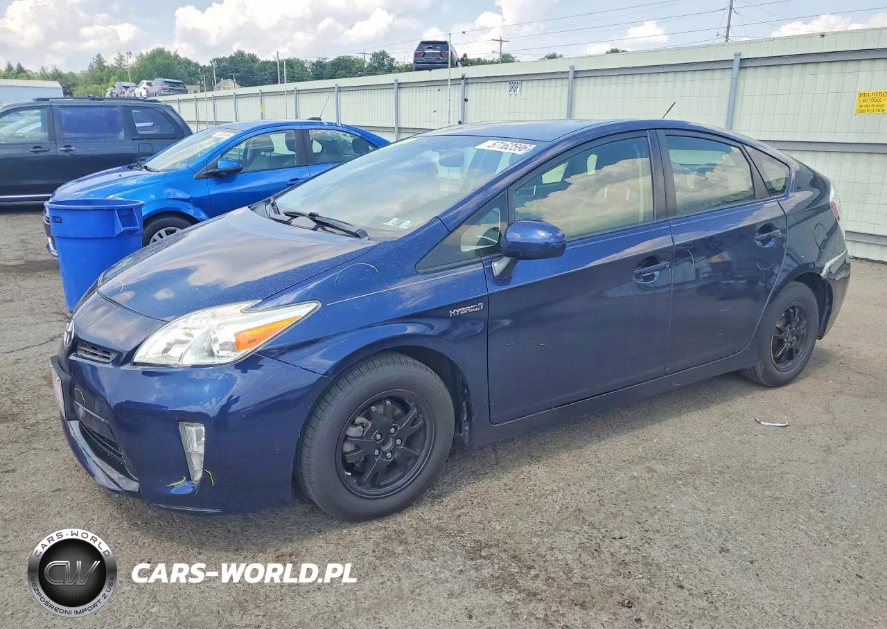 2014 Toyota Prius Four – zdjęcie 1 z 13