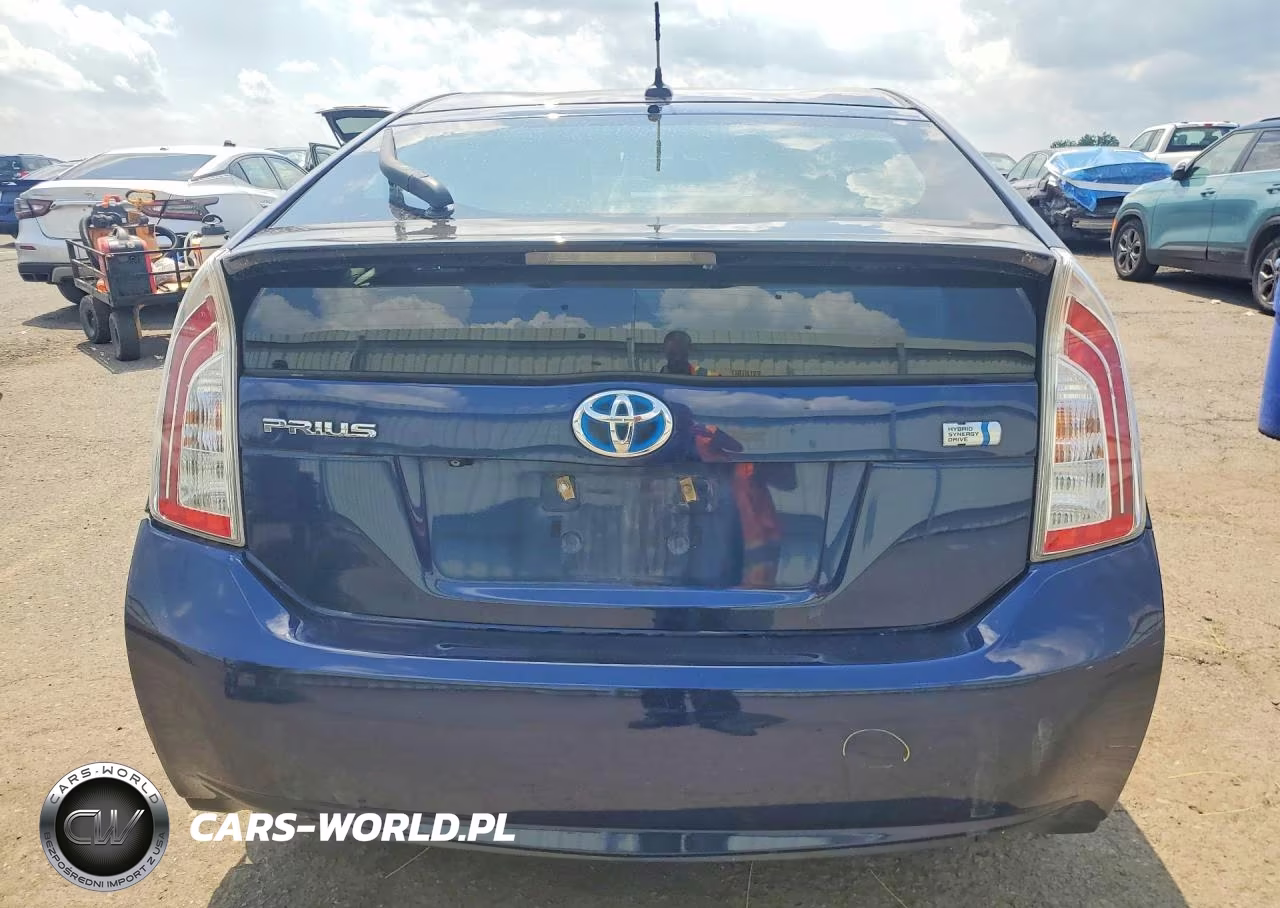2014 Toyota Prius Four VIN:JTDKN3DU9E0387857 - 6