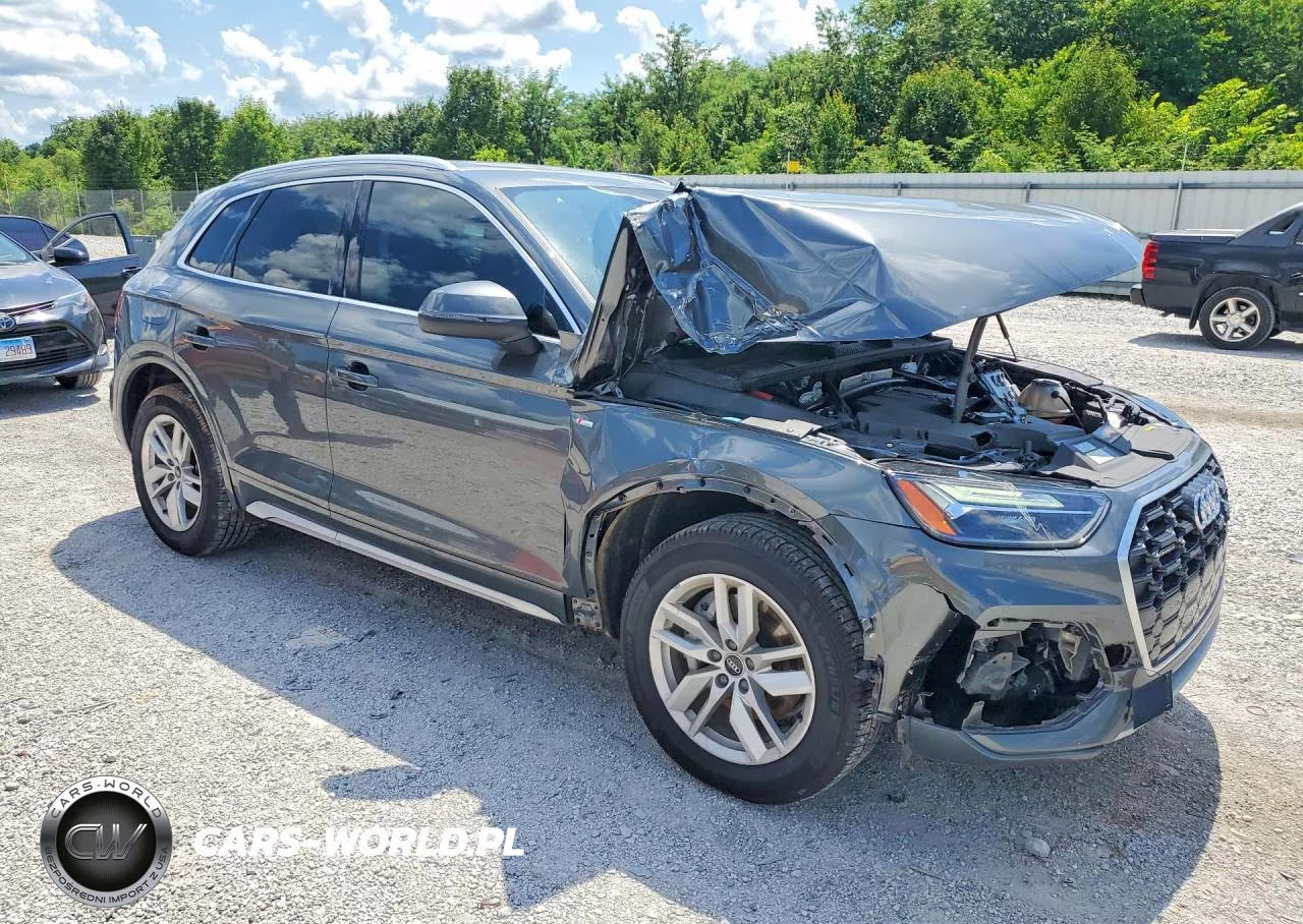 2022 Audi Q5 Premium 45 VIN:WA1GAAFYXN2026268 - 4