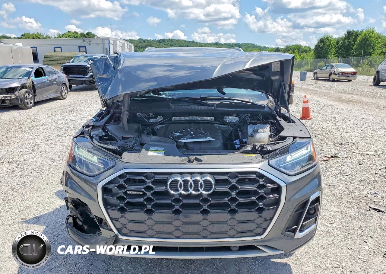 2022 Audi Q5 Premium 45 VIN:WA1GAAFYXN2026268 - 5