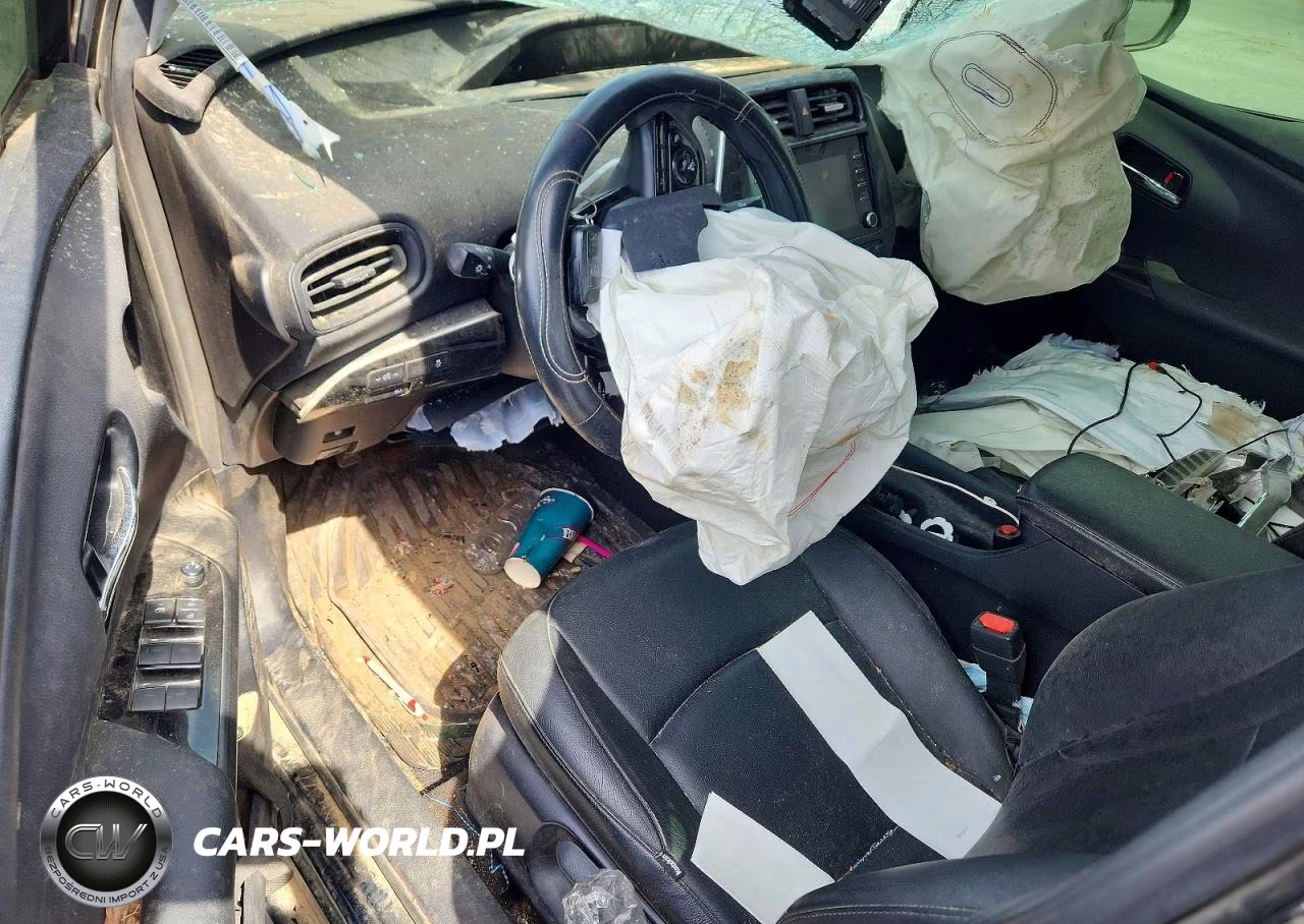 2020 Toyota Prius L Eco VIN:JTDKARFU7L3117744 - 8