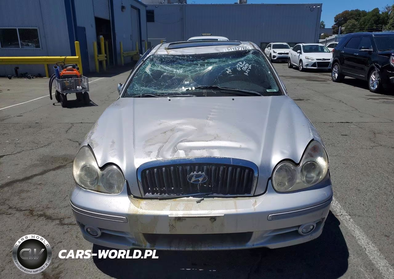 2002 Hyundai Sonata Gls VIN:KMHWF35H12A642390 - 5