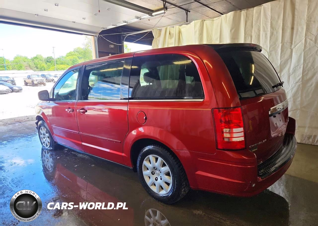 2010 Chrysler Town & Countr VIN:2A4RR4DE2AR250111 - 2