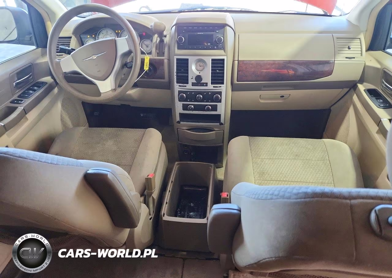 2010 Chrysler Town & Countr VIN:2A4RR4DE2AR250111 - 8