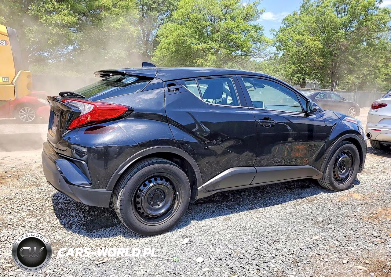 2020 Toyota C-Hr Le VIN:NMTKHMBX6LR104883 - 3