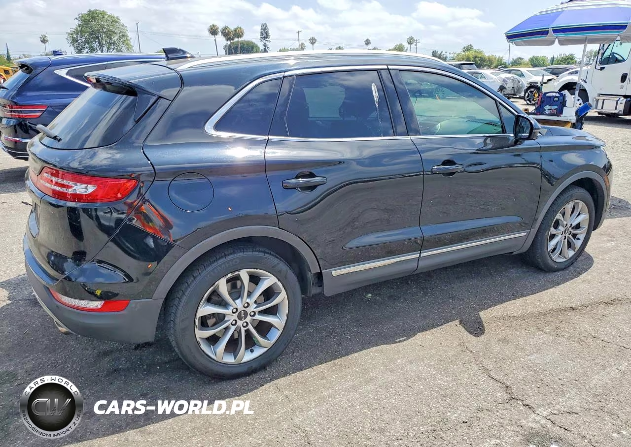 2017 Lincoln Mkc Select VIN:5LMCJ2C94HUL07782 - 3