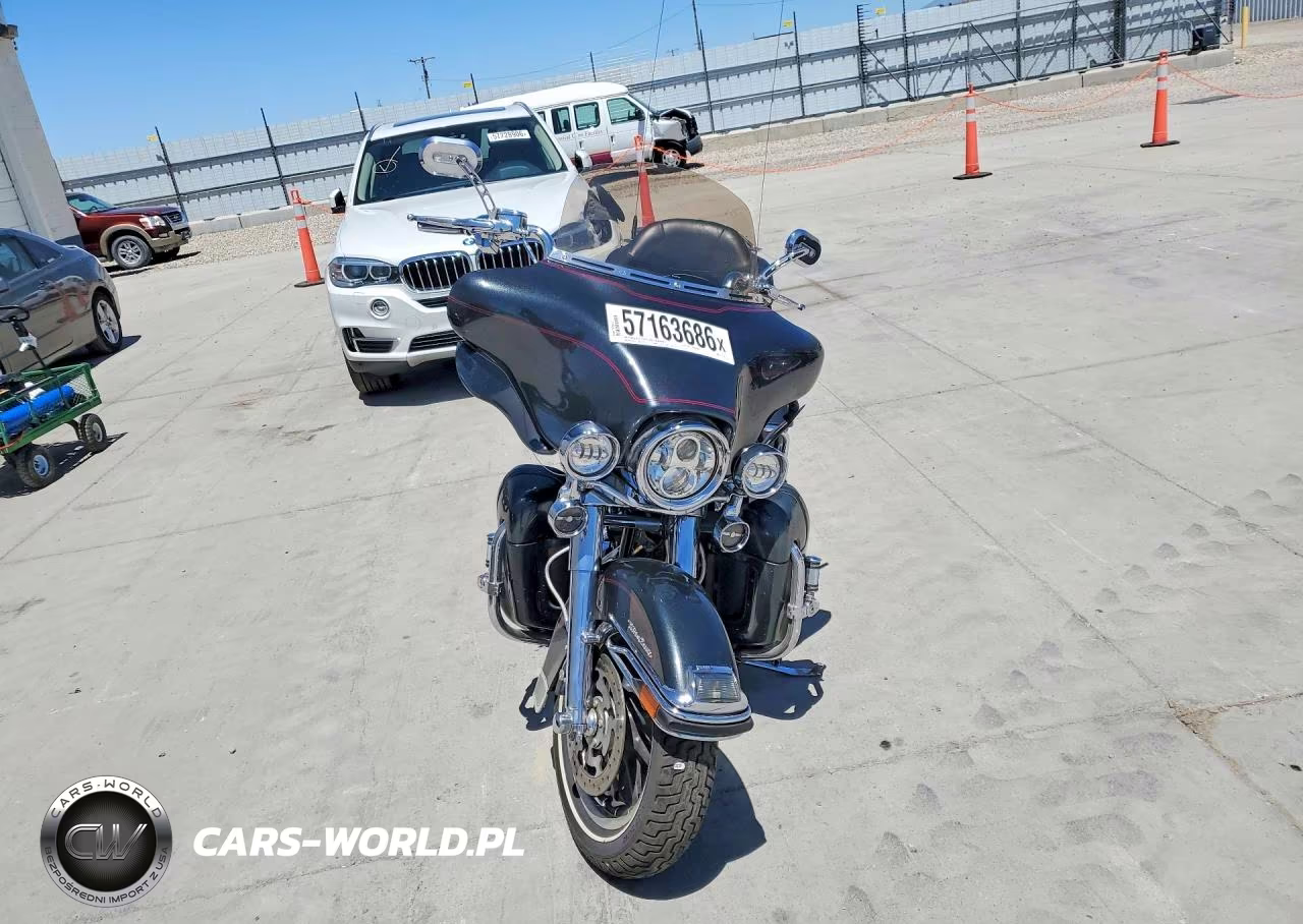 2008 Harley Davidson Flhtcui VIN:1HD1FC4198Y671752 - 2