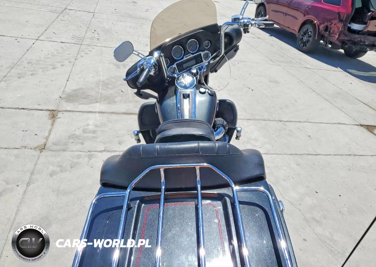 2008 Harley Davidson Flhtcui VIN:1HD1FC4198Y671752 - 6
