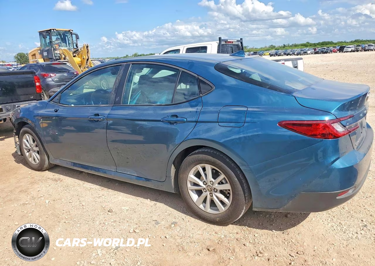 2026 Toyota Camry Le VIN:4T1DAACK3TU268535 - 2