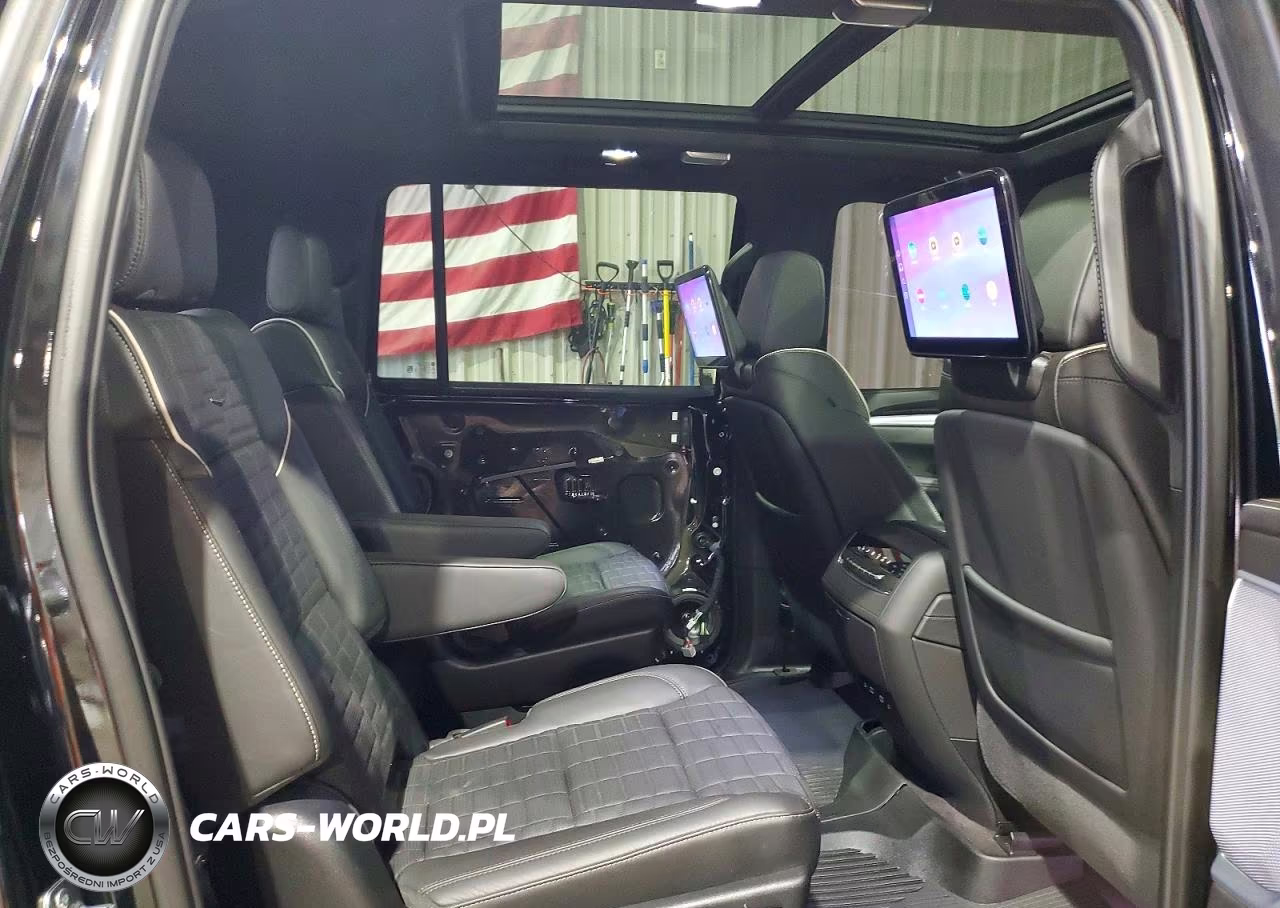 2026 Cadillac Escalade Esv Sport Platinum VIN:1GYS9RKL0TR137105 - 11