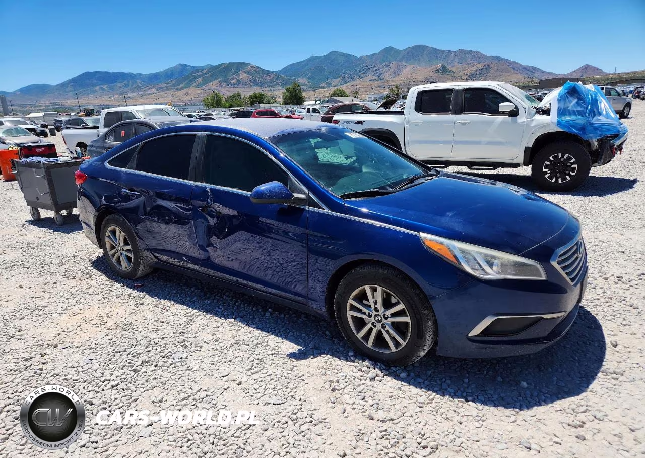 2017 Hyundai Sonata Se VIN:5NPE24AF3HH559180 - 4